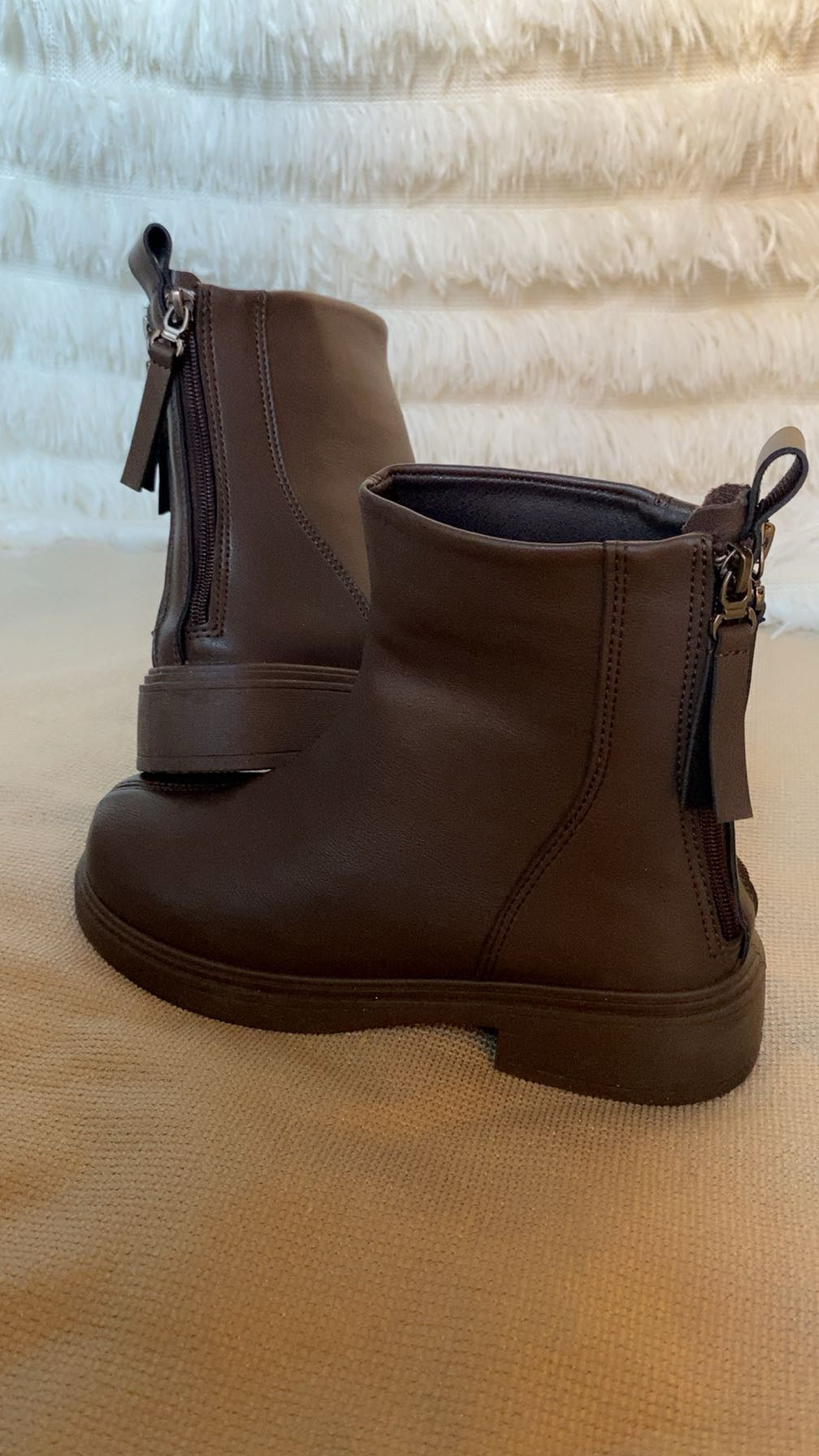 PROMOTION boots cuir 4900 da quantité limitée