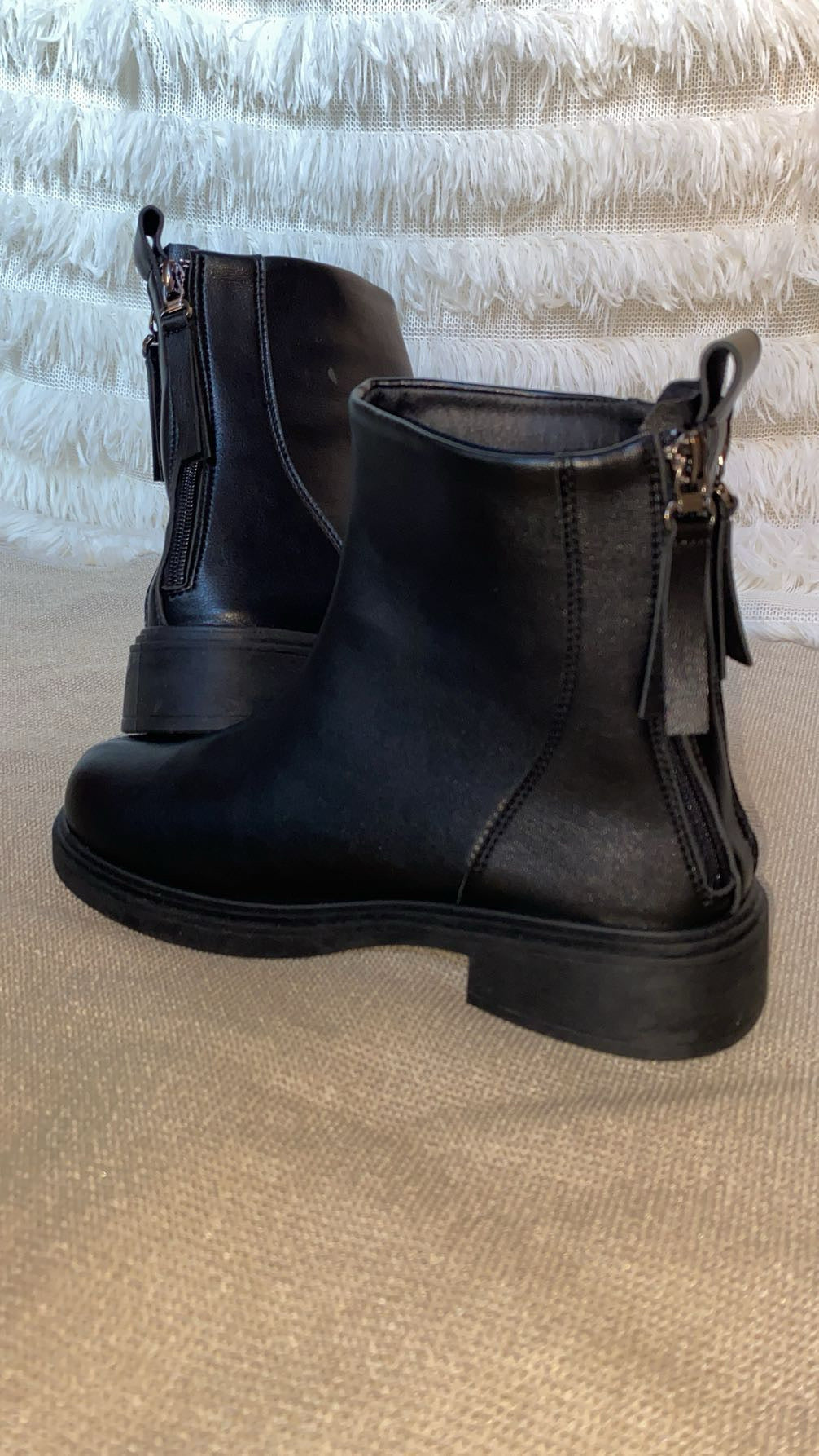 PROMOTION boots cuir 4900 da quantité limitée