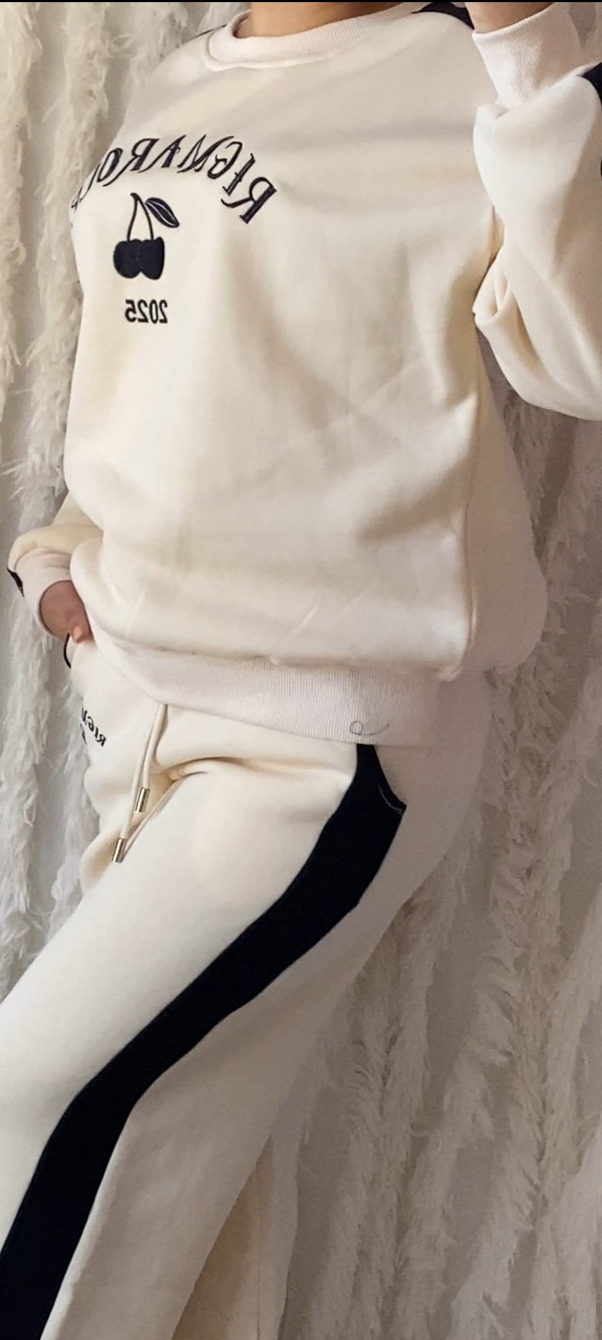 dernières pièces 🔥 Blanc cassé et blanc neige promotion 5500 da